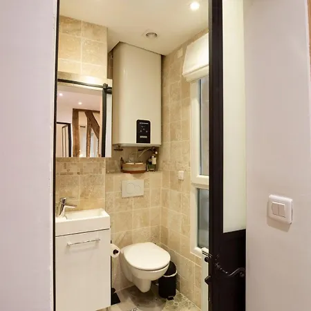 Appartamento Nid Cosy Pour 2 Pers -canal St Martin -paris 10* *