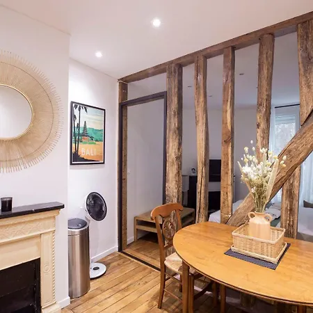Apartment Nid Cosy Pour 2 Pers -canal St Martin -paris 10* *