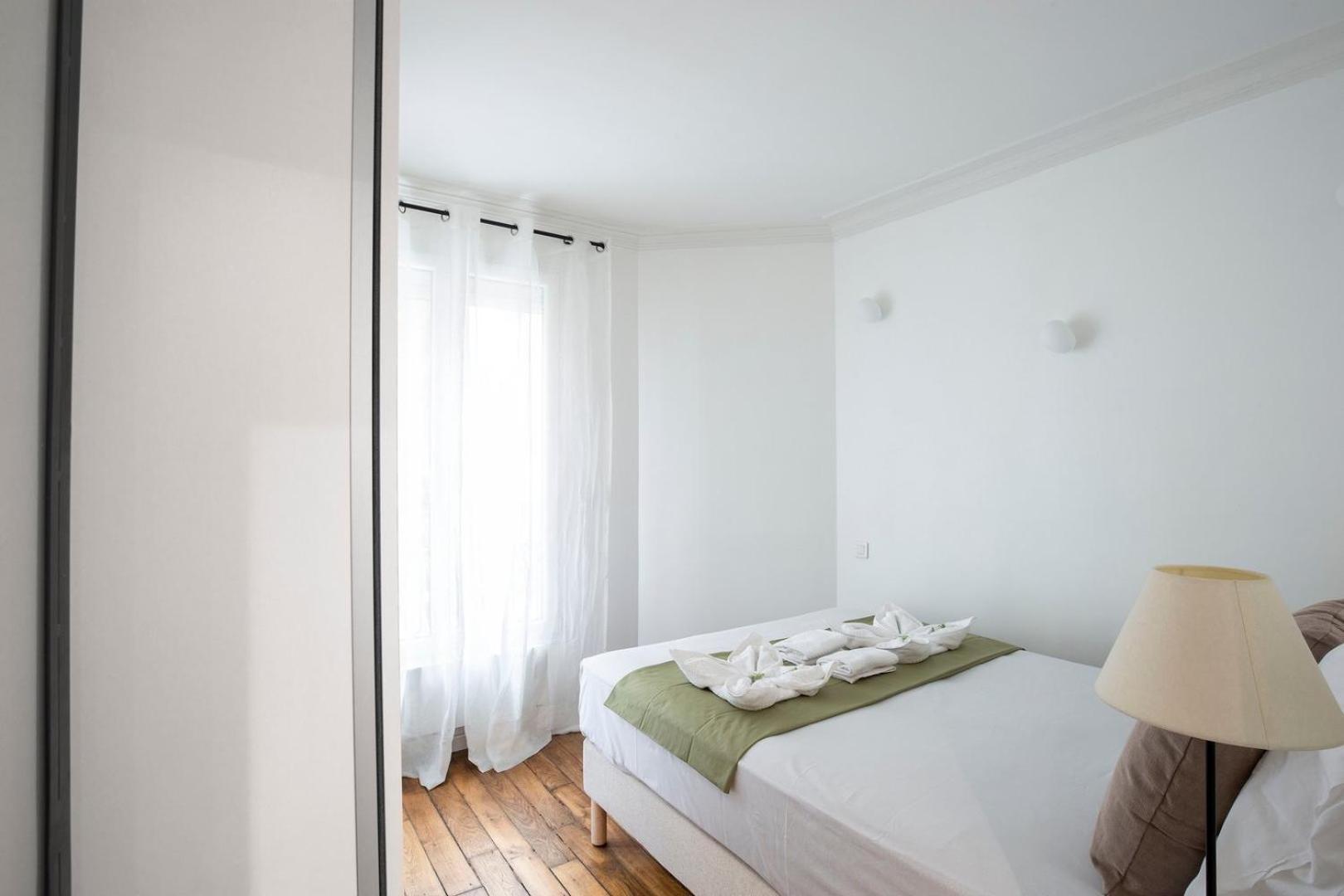 Apartment Nid Cosy Pour 2 Pers -canal St Martin -paris 10* Paris